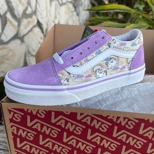 ✨🦄Brand New KIDS VANS🦄✨